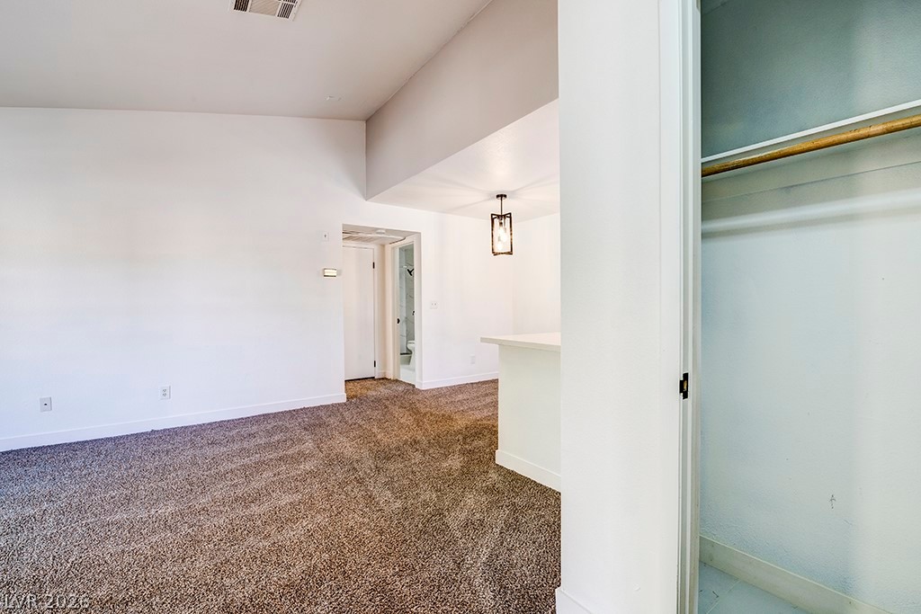 Photo 25 of 34, 5121 Lindell Road #206