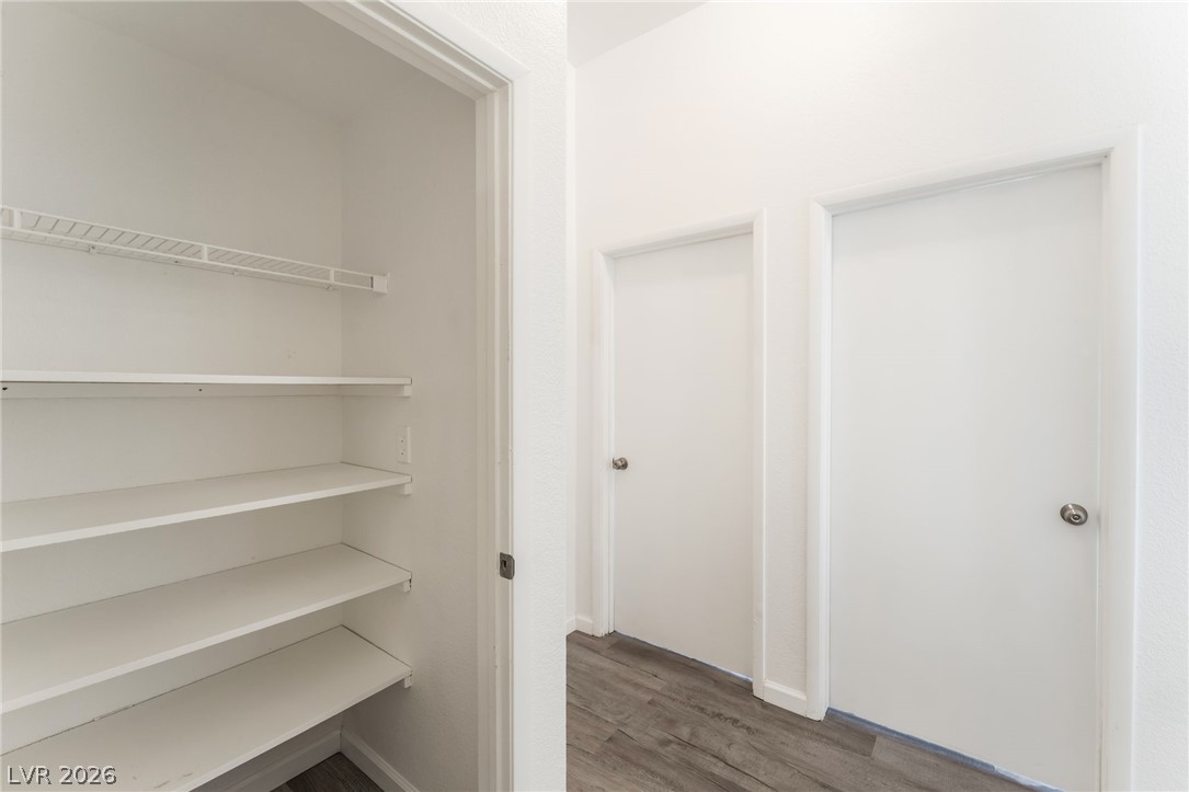 Photo 31 of 37, 2110 Los Feliz Street #2015