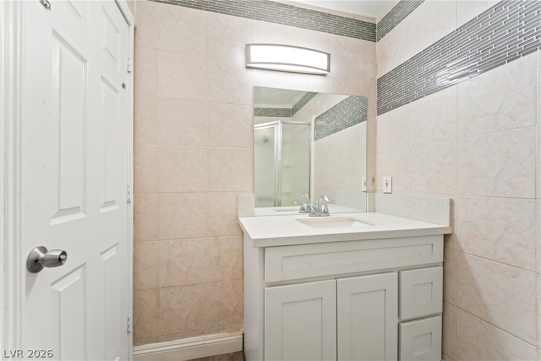 Photo 14 of 33, 1403 Santa Anita Drive #A