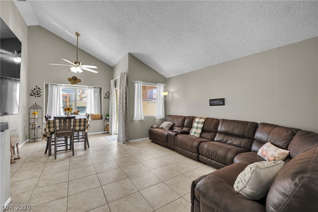 Photo 8 of 34, 1714 La Cruz Drive