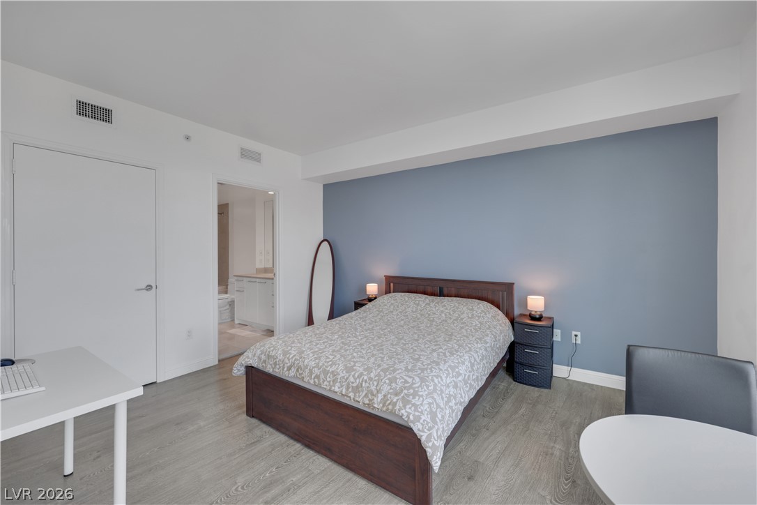 Photo 23 of 30, 322 Karen Avenue #1604