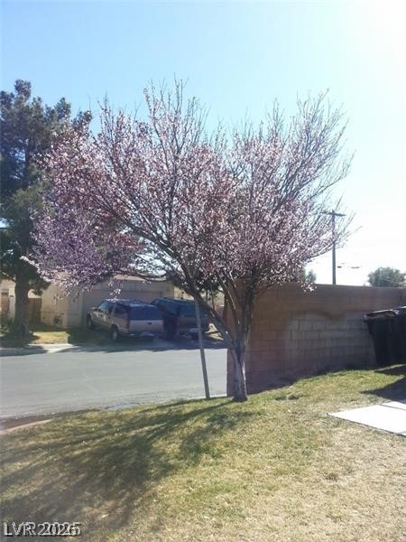 Photo 2 of 2301 Shady Hill Avenue