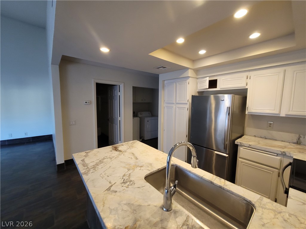 Photo 51 of 70, 2761 Lodestone Drive #63