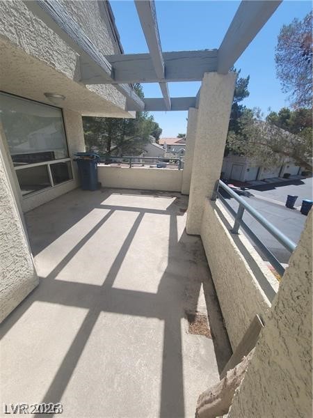 Photo 12 of 70, 2761 Lodestone Drive #63