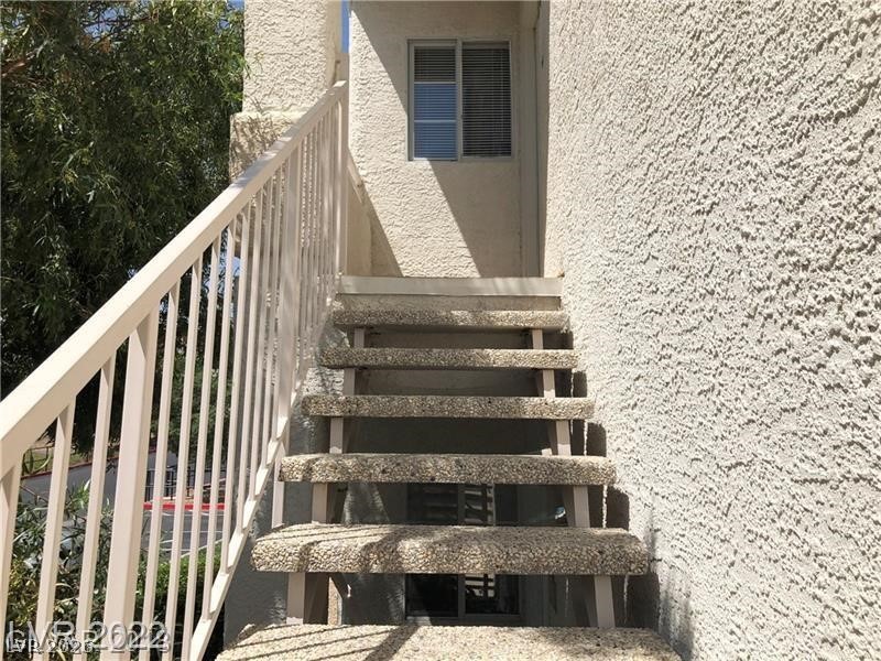 Photo 3 of 75 N Valle Verde Drive #2121