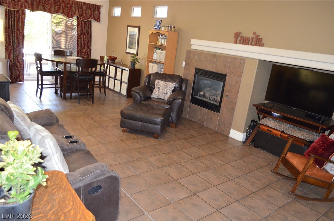 Photo 11 of 73, 5596 Prospectors Creek Way