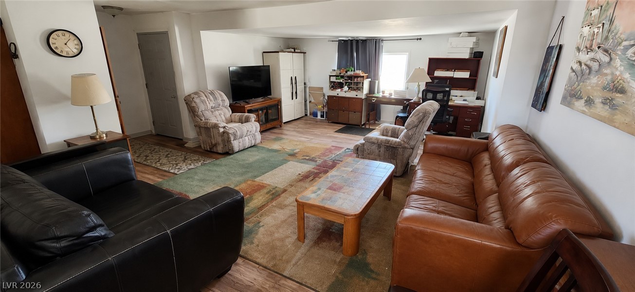 Photo 3 of 1731 Meier Drive