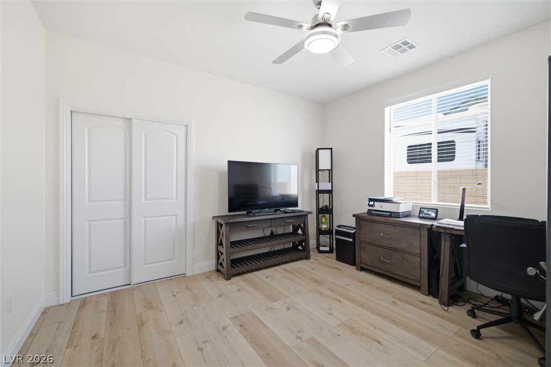 Photo 9 of 46, 6950 Sandpebble Street