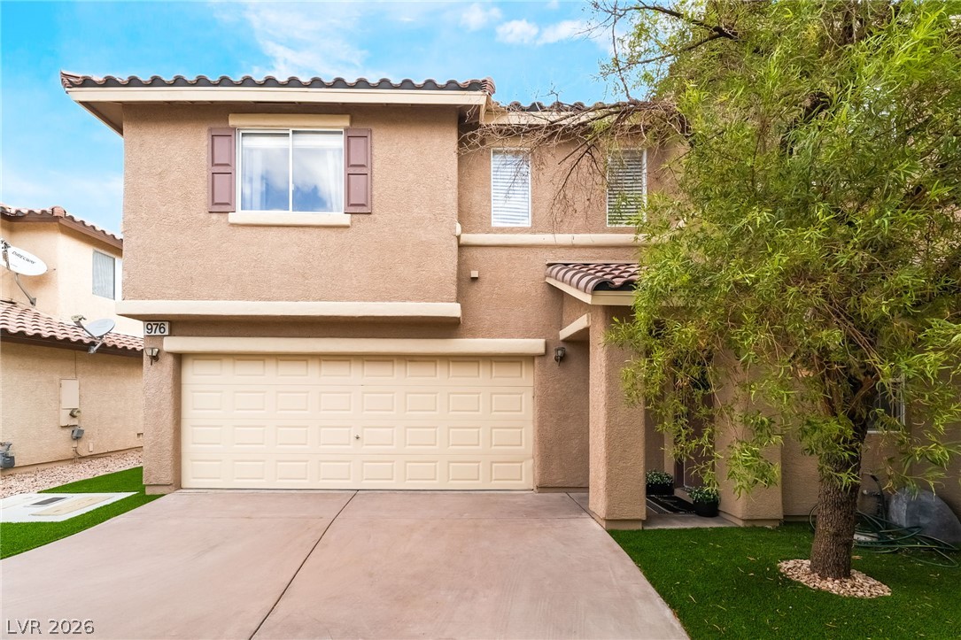 Photo 3 of 976 Grand Cerritos Avenue