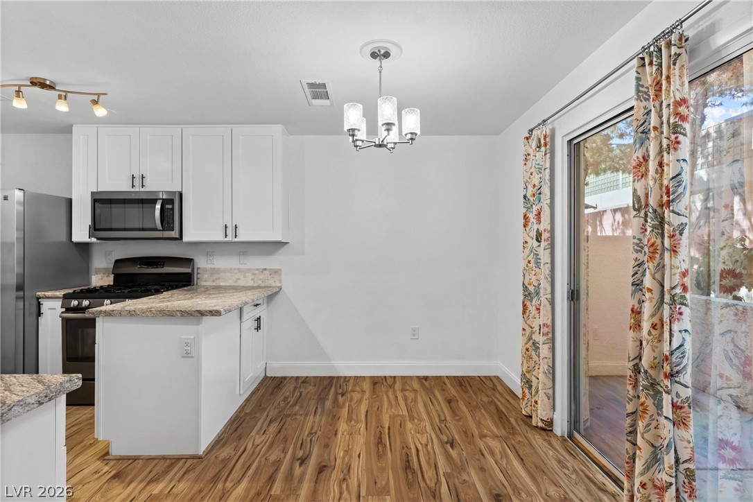 Photo 8 of 35, 6965 Oyster Shell Drive
