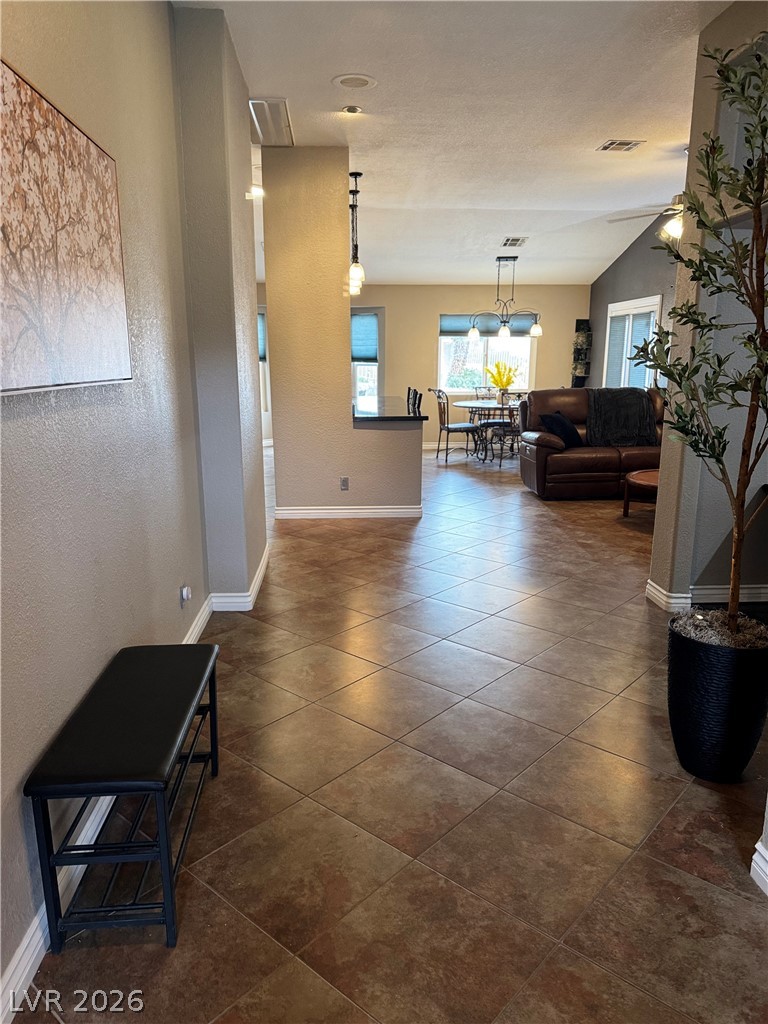 Photo 3 of 1715 Mesquite Court
