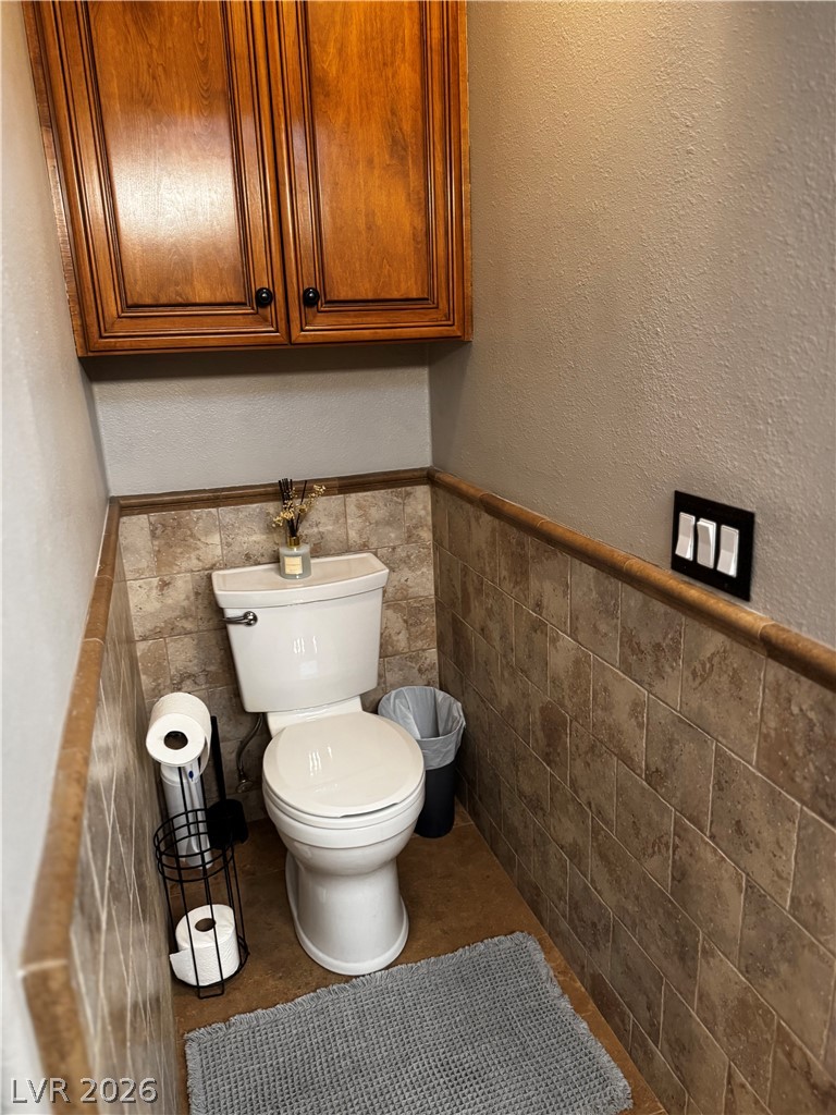 Photo 18 of 23, 1715 Mesquite Court