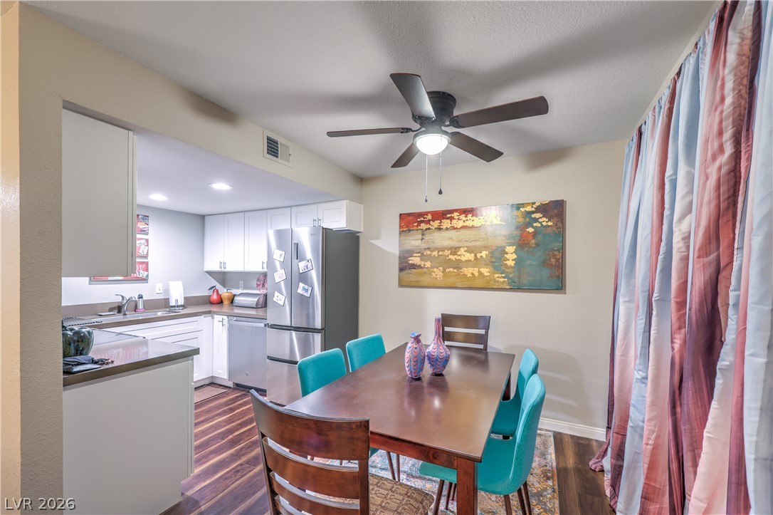 Photo 8 of 24, 4999 Newport Cove Drive #A