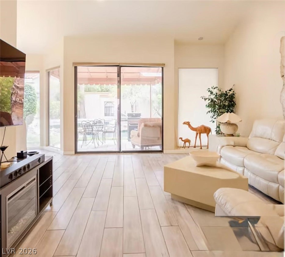 Photo 4 of 5449 Olivebrook Court