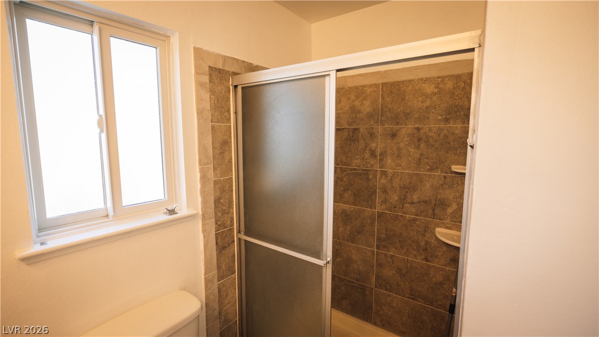 Photo 43 of 82, 5134 Caliente Street