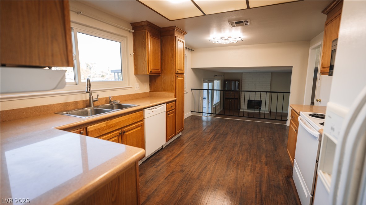 Photo 60 of 82, 5134 Caliente Street