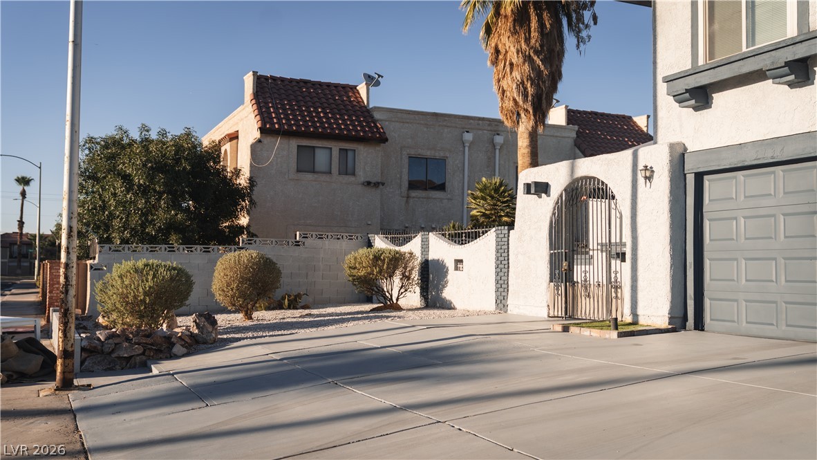 Photo 9 of 82, 5134 Caliente Street
