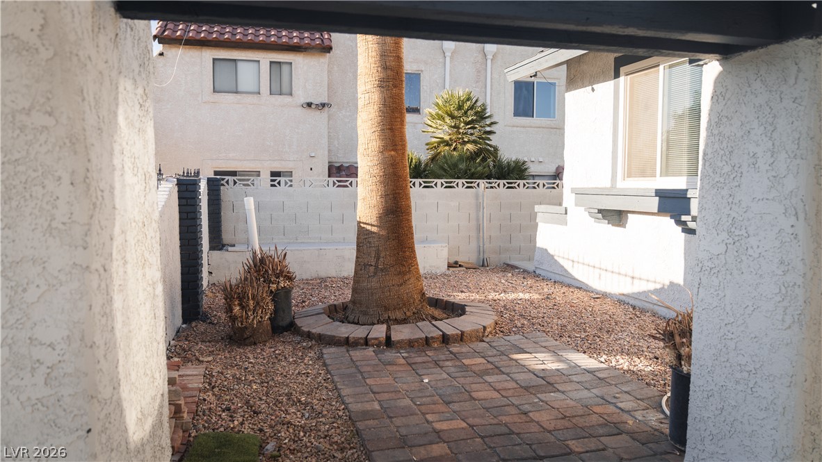 Photo 13 of 82, 5134 Caliente Street