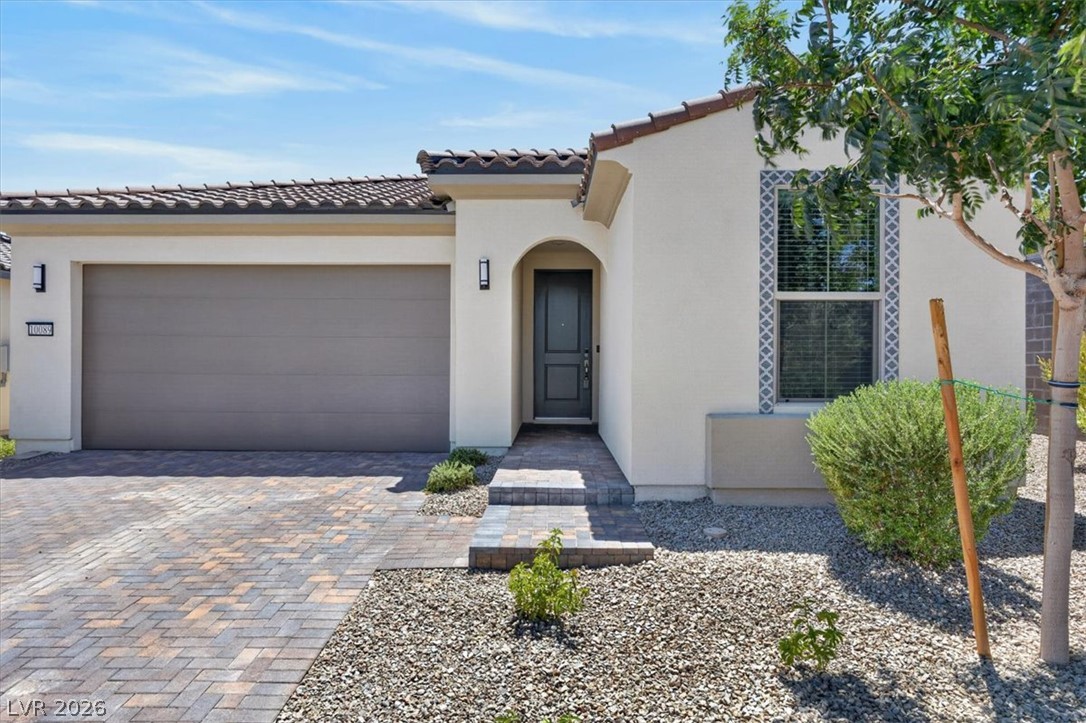Photo 2 of 10089 Honey Rose Avenue