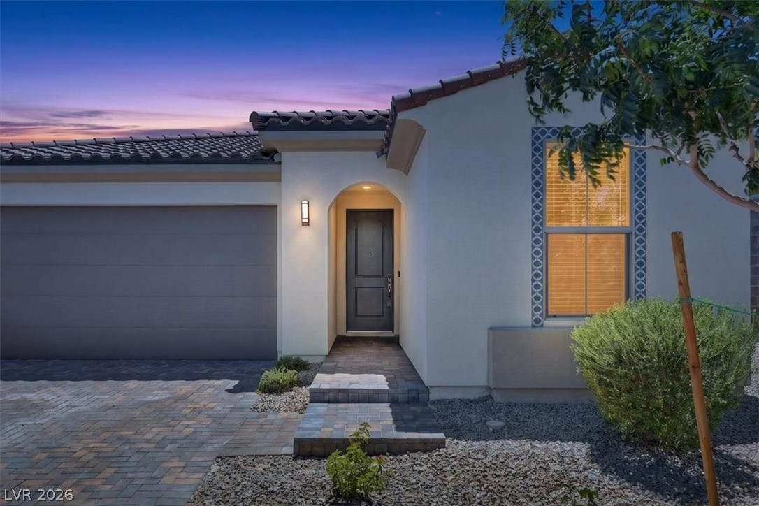 Photo 4 of 10089 Honey Rose Avenue