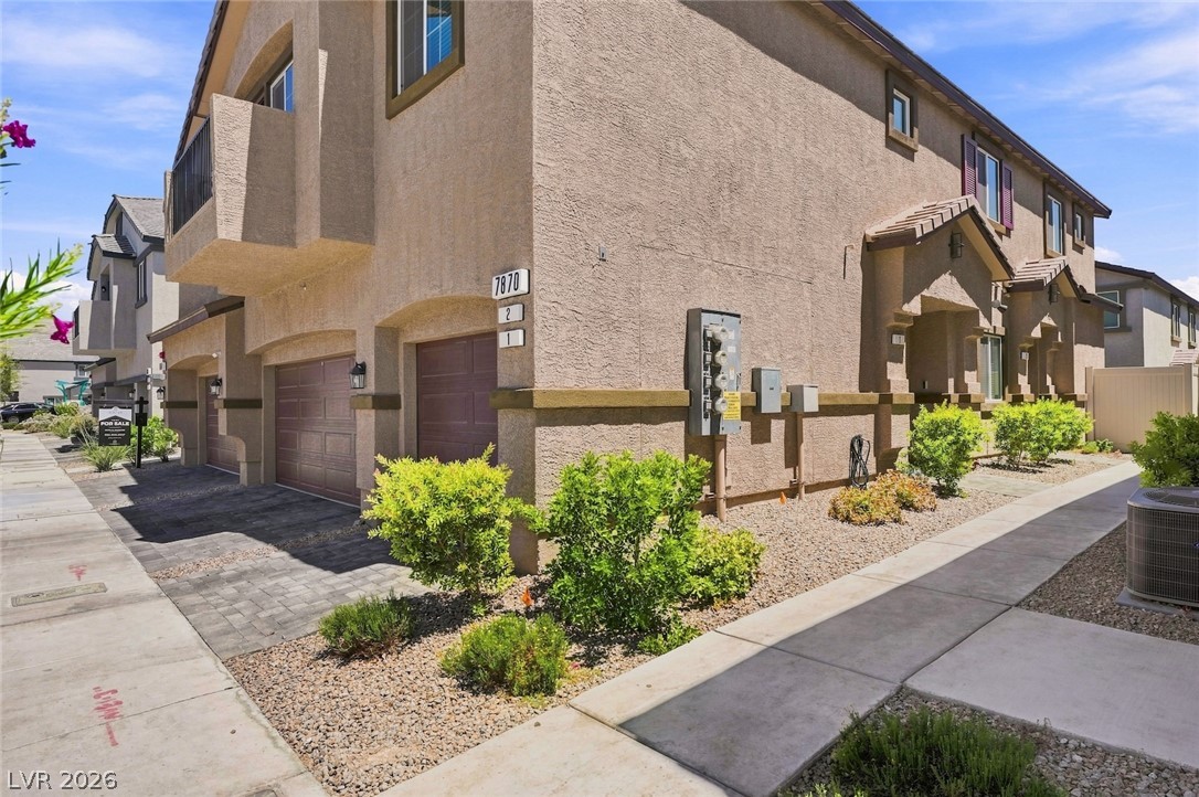 Photo 4 of 7870 Aurora Sky Street #1