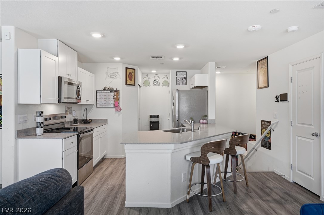 Photo 14 of 37, 7870 Aurora Sky Street #1