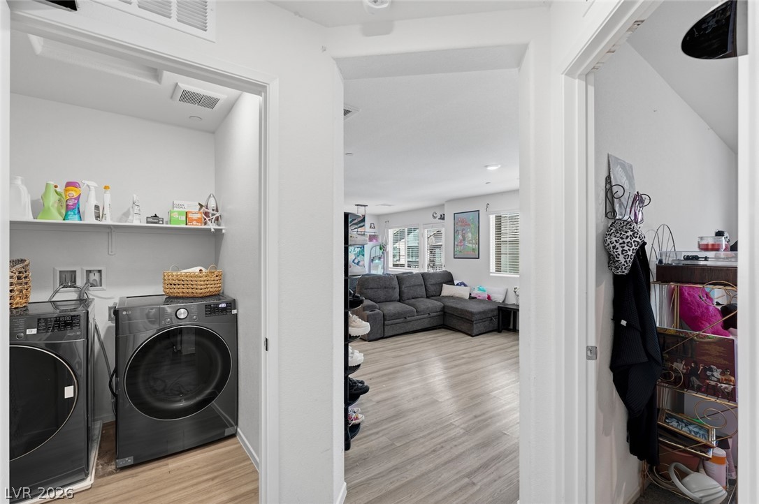 Photo 31 of 37, 7870 Aurora Sky Street #1