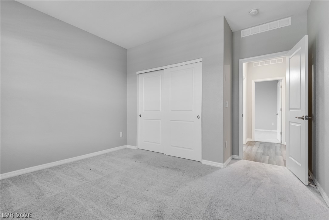 Photo 13 of 39, 7177 W Camero Avenue