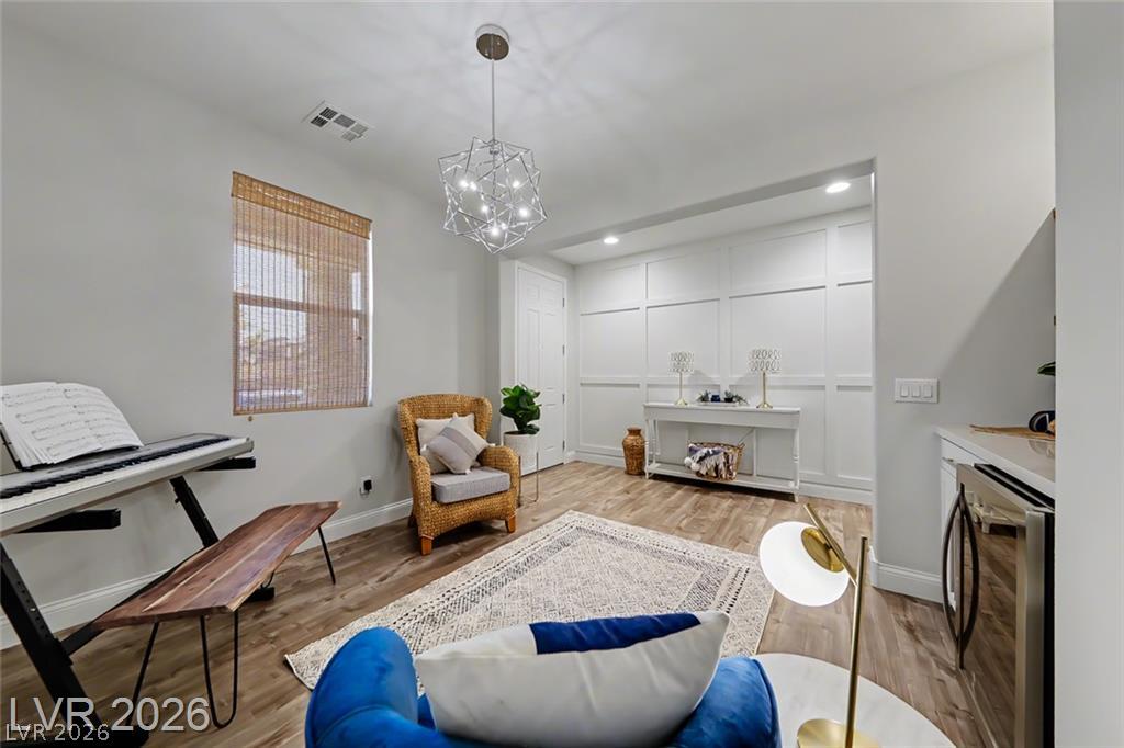 Photo 7 of 53, 10432 Doman Avenue