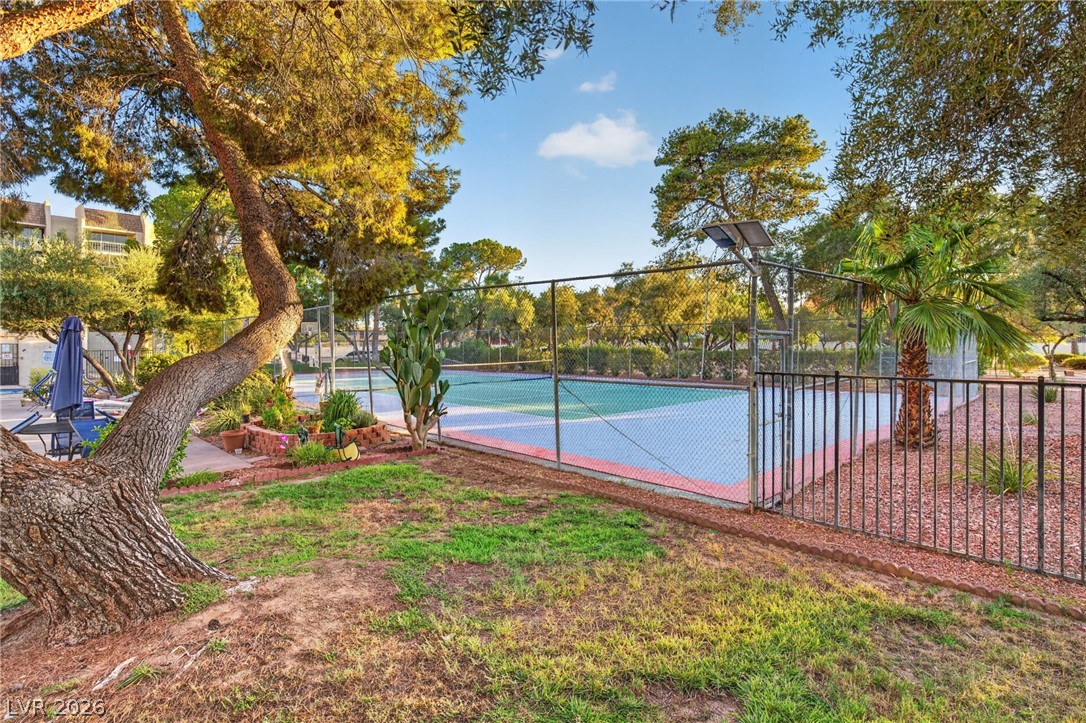 Photo 25 of 28, 750 Royal Crest Circle #354