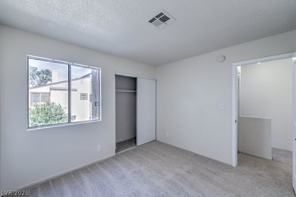 Photo 14 of 30, 5047 Spencer Street #B