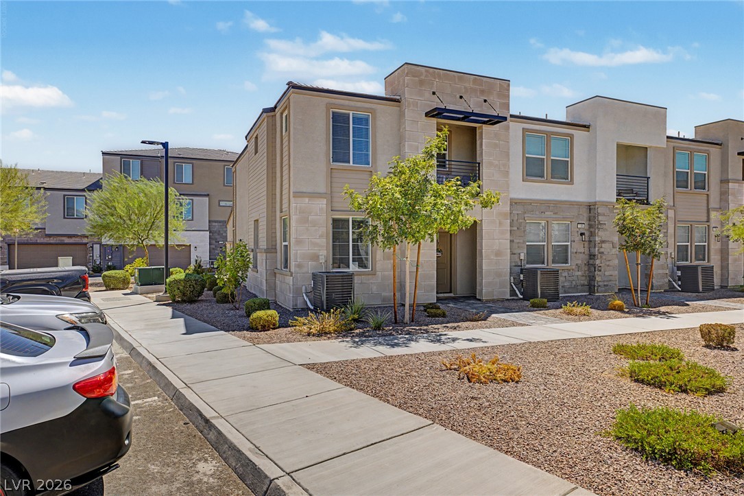 Photo 3 of 1101 Ammonite Avenue