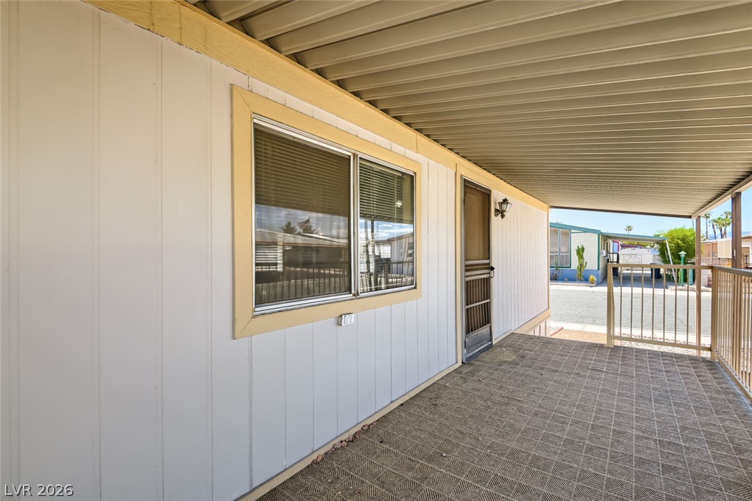 Photo 4 of 3346 Gulf Shores Drive