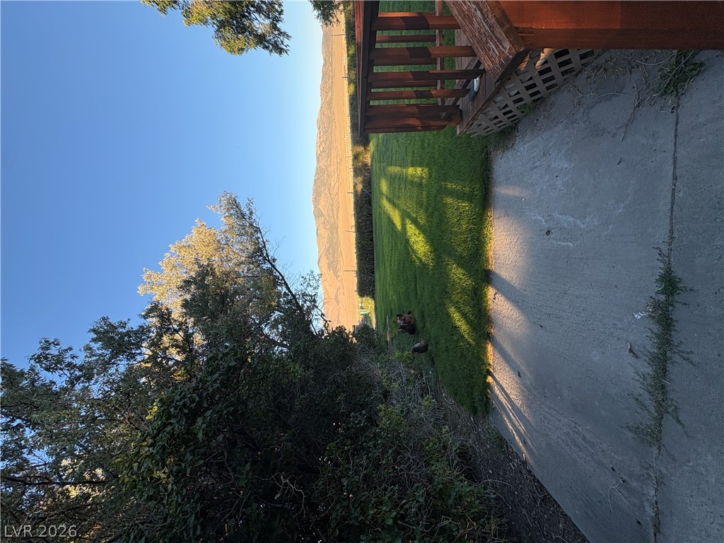 Photo 3 of 880 N 59th Street