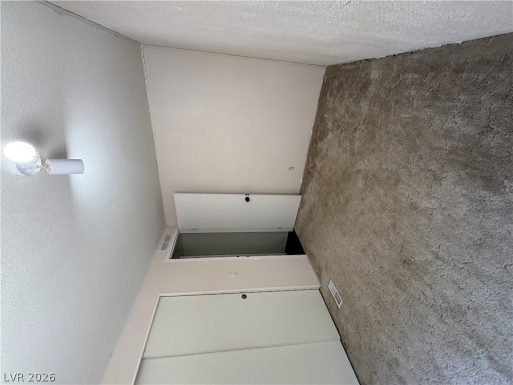 Photo 31 of 46, 880 N 59th Street
