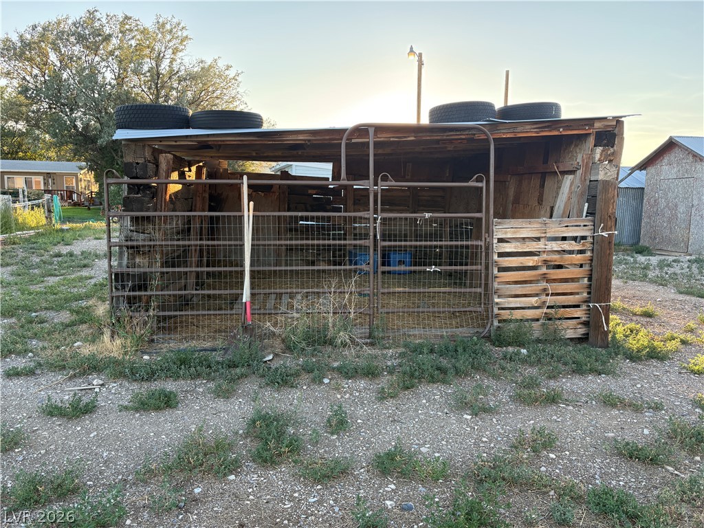 Photo 42 of 46, 880 N 59th Street