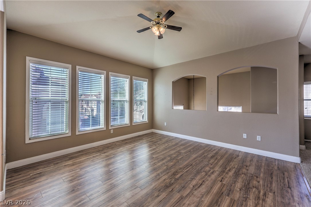 Photo 9 of 38, 10550 W Alexander Road #2046