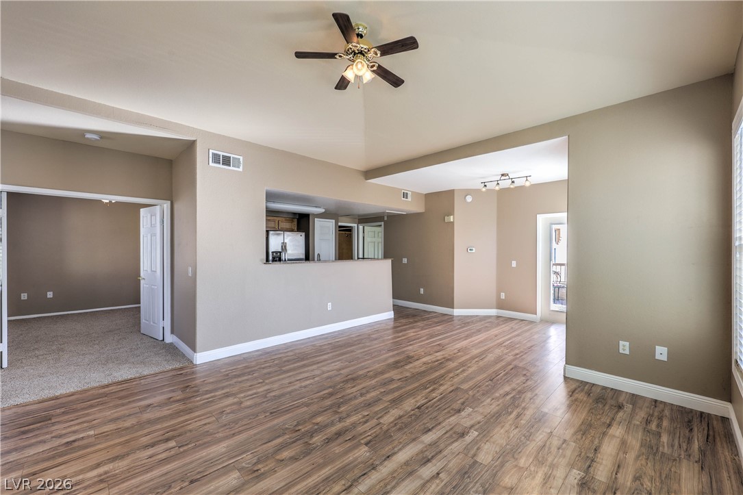 Photo 10 of 38, 10550 W Alexander Road #2046