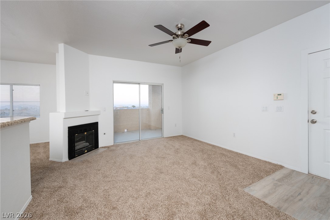Photo 12 of 23, 8501 W University Avenue #2081