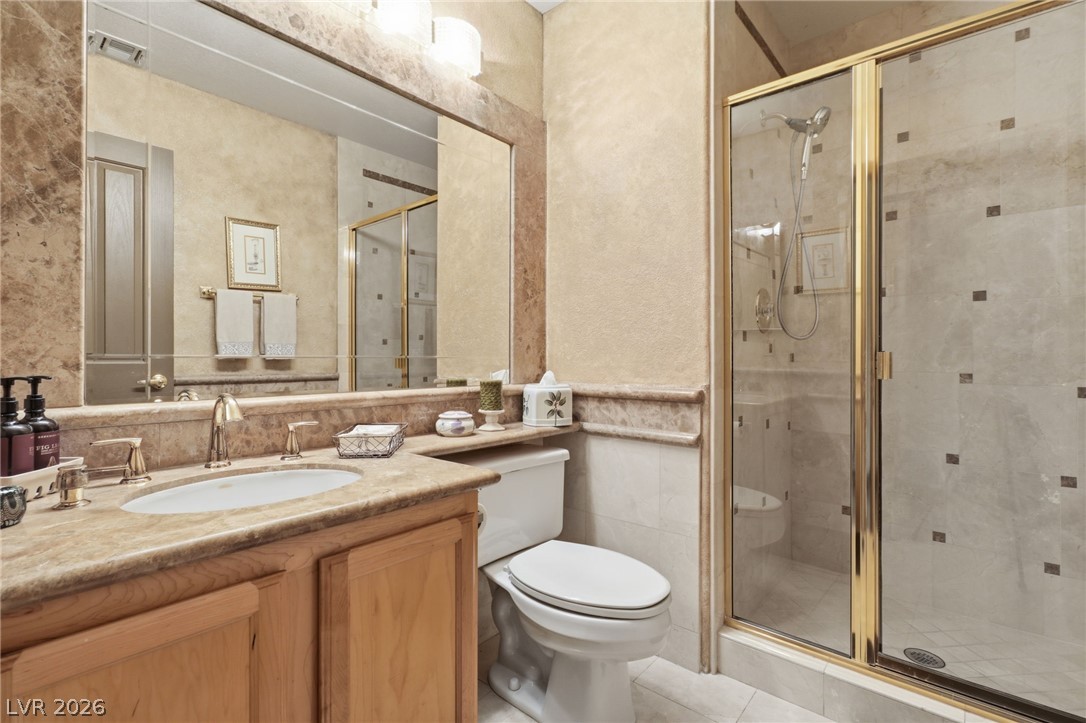 Photo 18 of 41, 425 Talisman Court