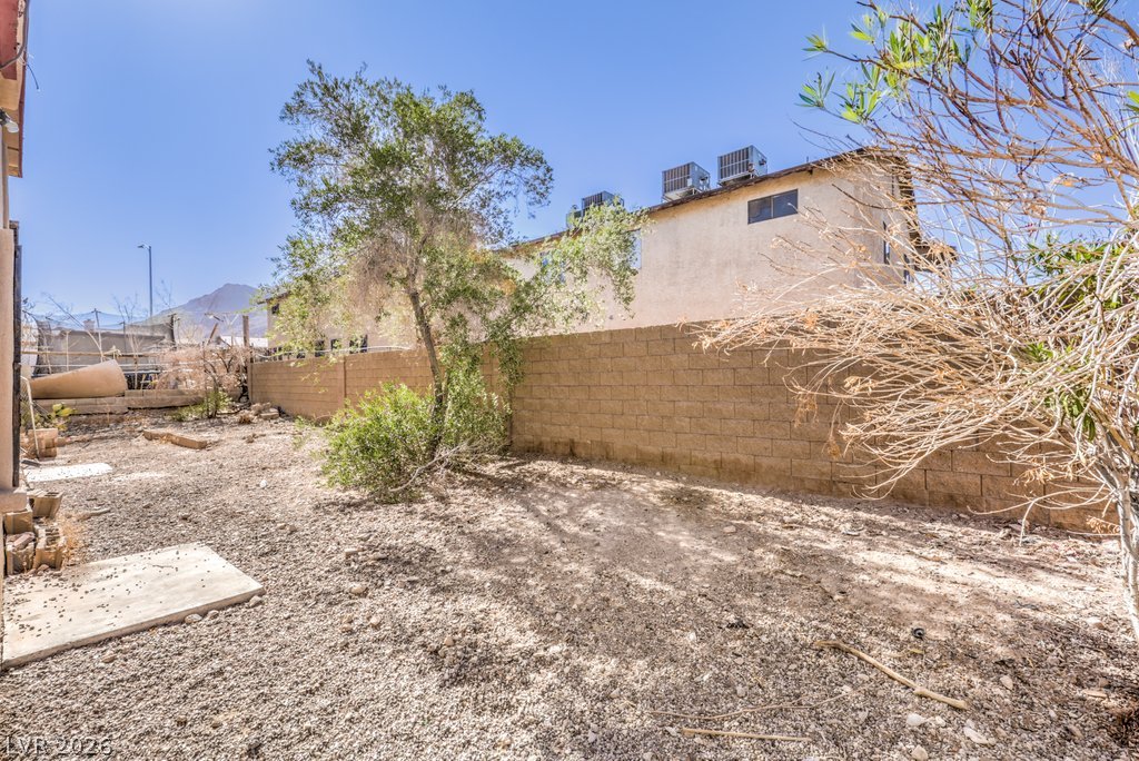 Photo 33 of 40, 6979 Issac Avenue