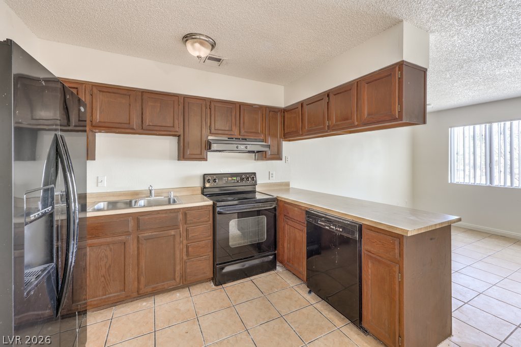 Photo 10 of 40, 6979 Issac Avenue