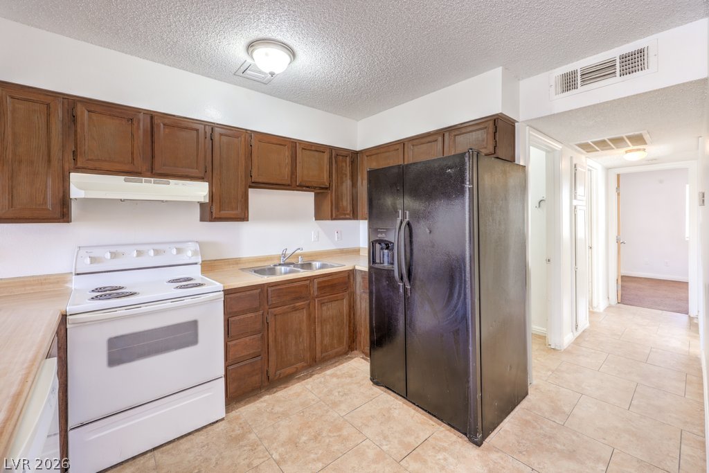 Photo 24 of 40, 6979 Issac Avenue