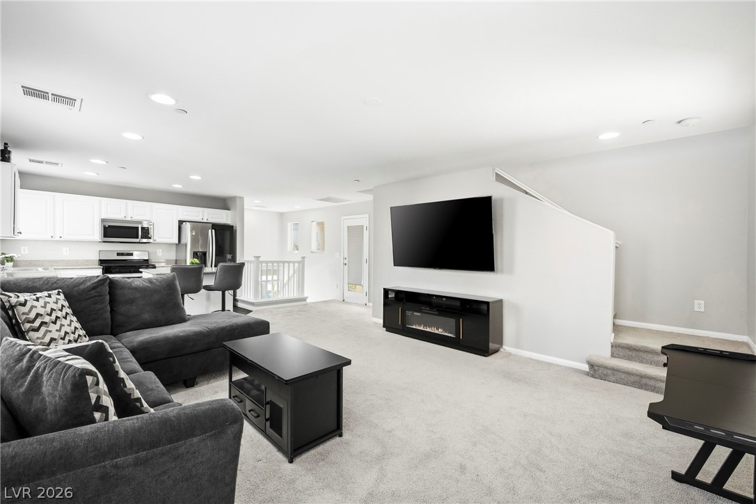 Photo 14 of 43, 8933 Jamie Lee Avenue