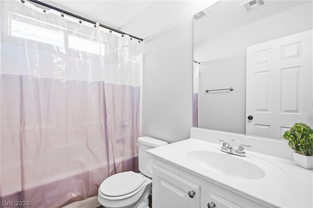 Photo 15 of 43, 8933 Jamie Lee Avenue