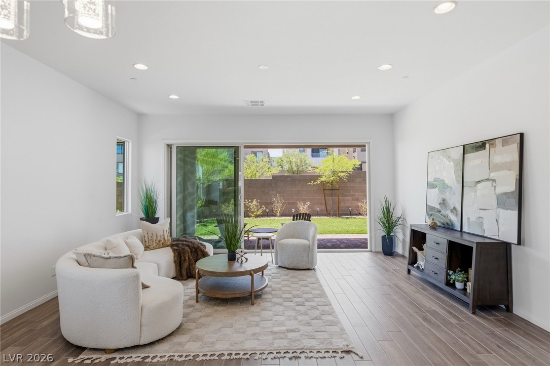 Photo 2 of 11605 Falcon Gorge Avenue