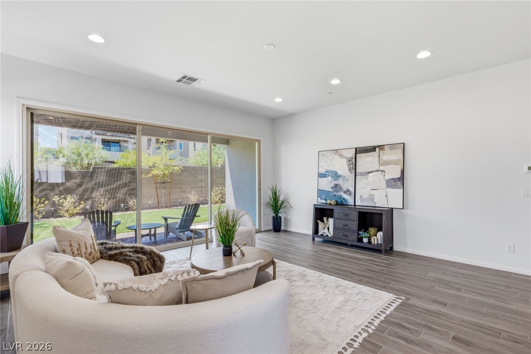 Photo 4 of 11605 Falcon Gorge Avenue