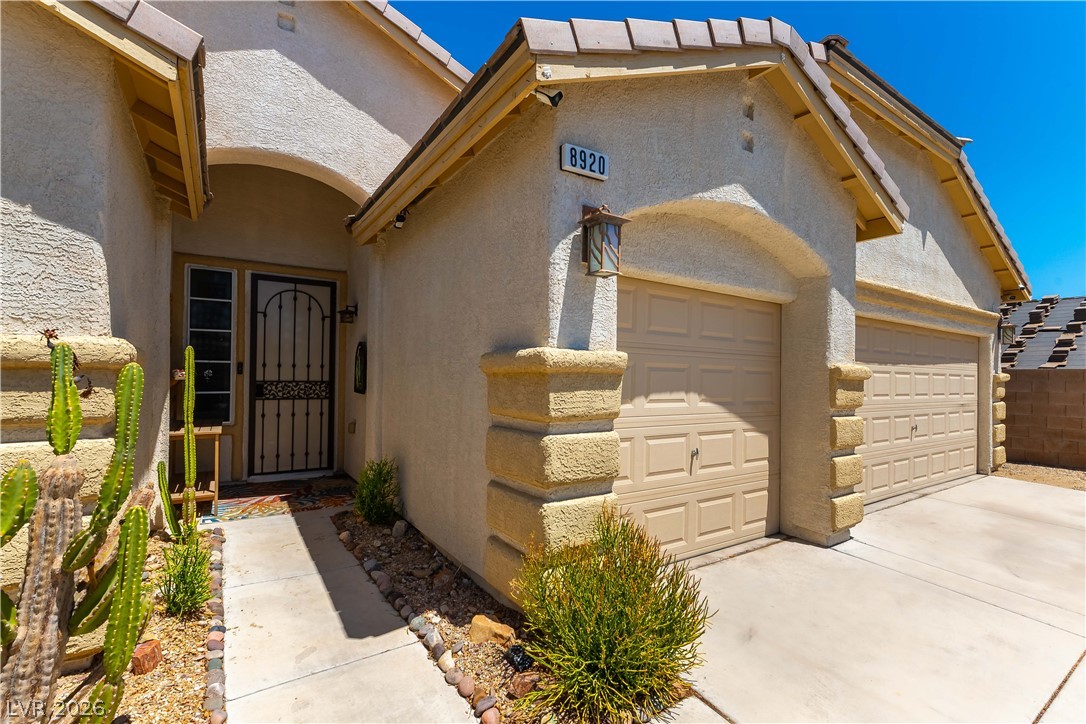 Photo 5 of 8920 Mannix Court