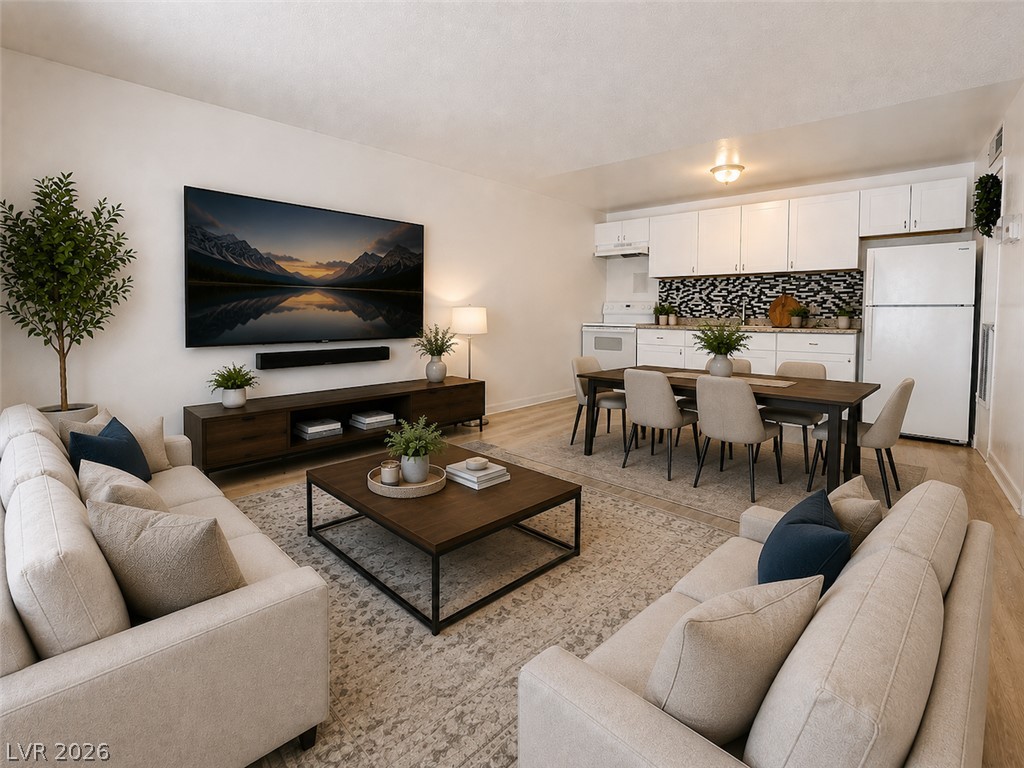 3720 Royal Crest Street #15, Las Vegas 89119