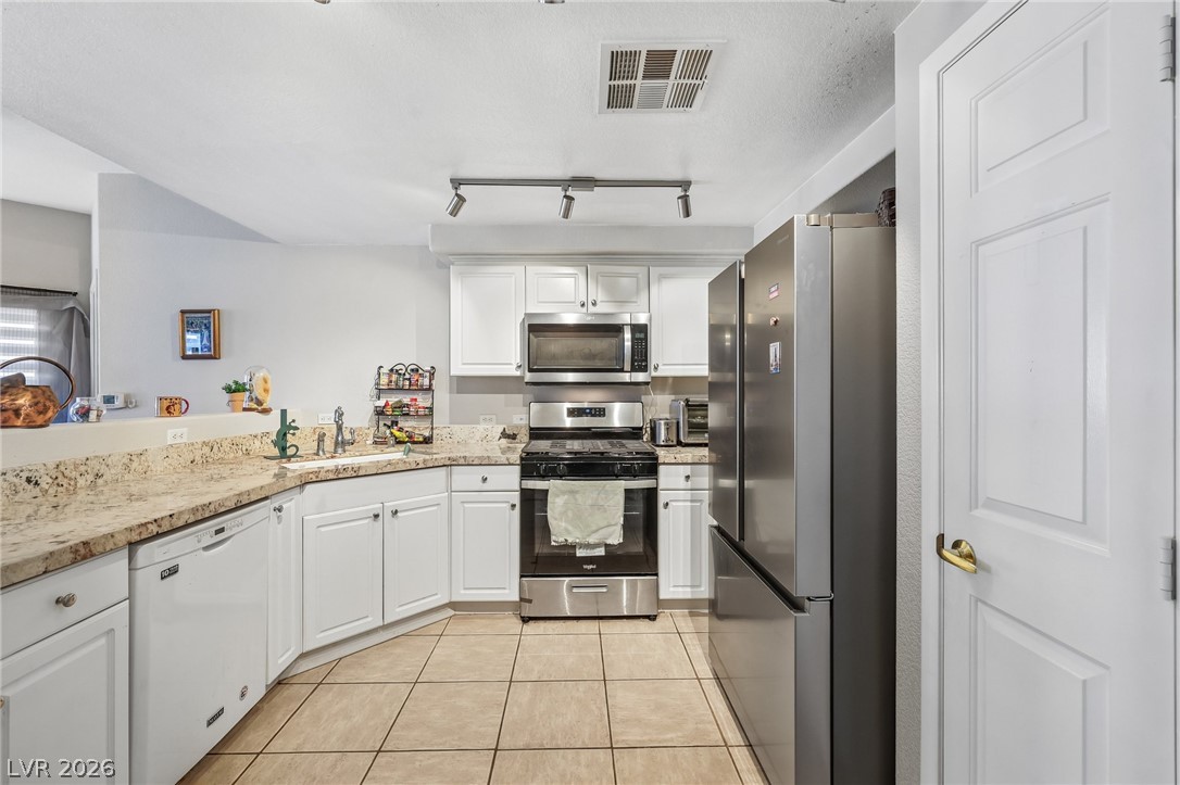 Photo 9 of 24, 10245 S Maryland Parkway #1210